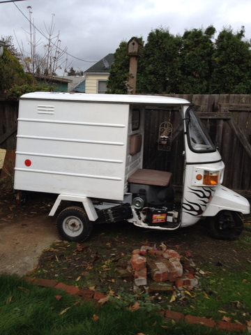 Sold Sold Sold Bajaj Delivery Van Located On The West Coast